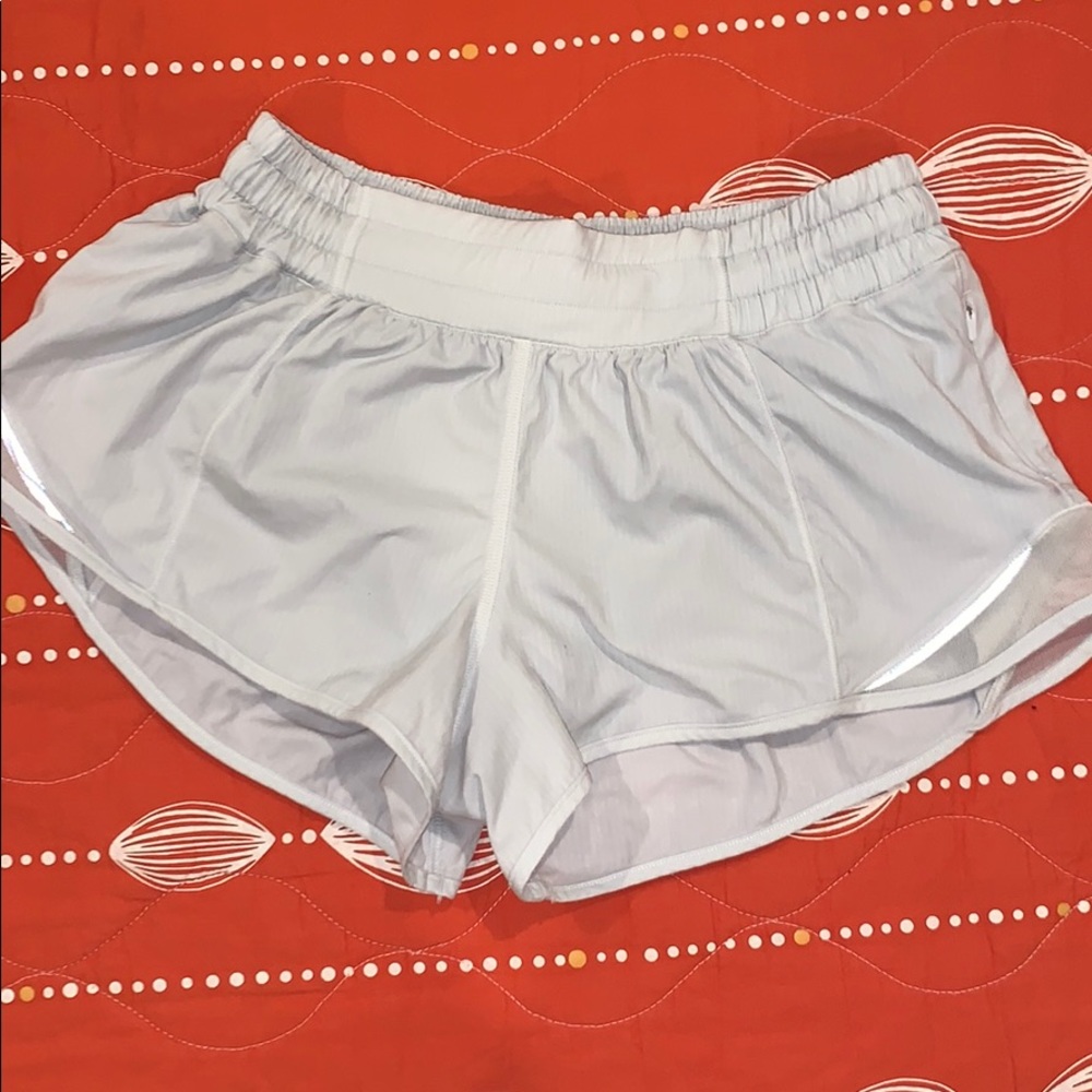 LULULEMON HOTTY HOT SHORTS